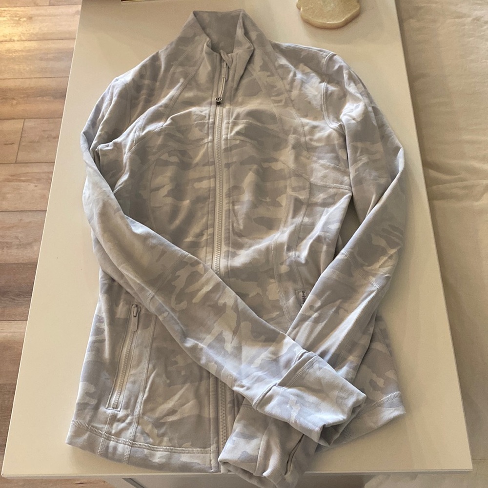 Lululemon zip up jacket